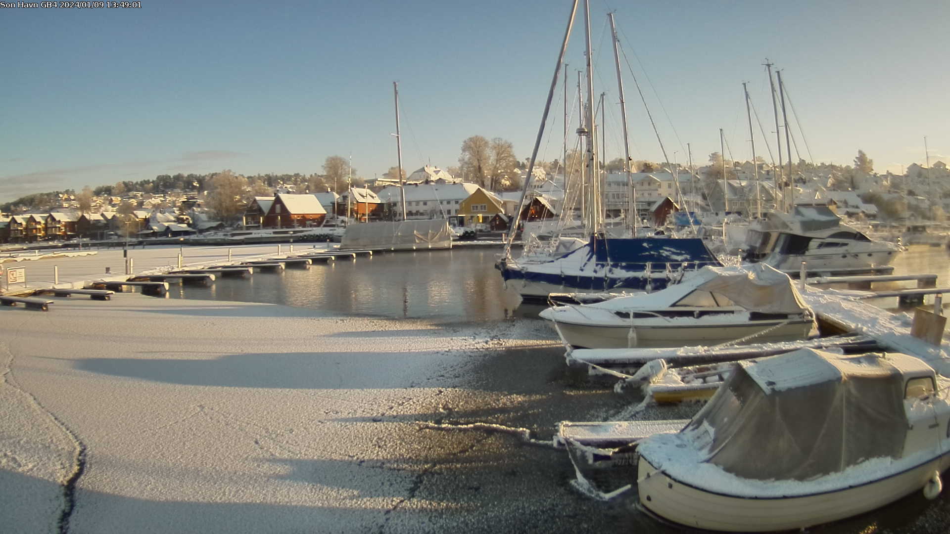 Son Gjestehavn - Havnas kamera ytterst på brygga